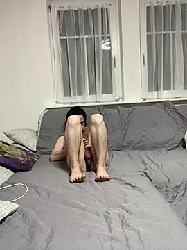 XXX chat uživo modela YoungSebi