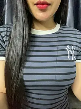 Czat XXX na żywo – Ly_Coca2