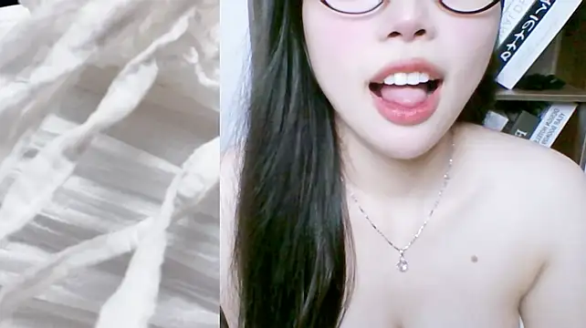 Chat XXX Live _Lili2K_
