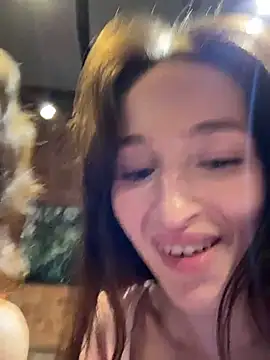 -missbehaving-のウェブカメラショー