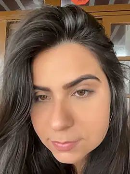 Chat +18 de HellenaTinoco ao vivo