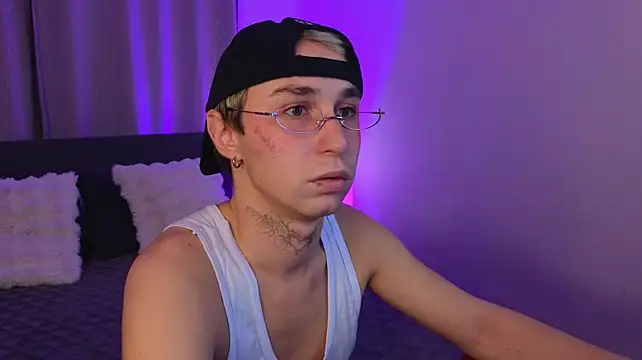 e1v1s – Naživo XXX chat