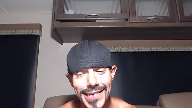 ThickD2C's Live XXX Chat