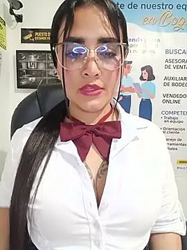 Chat XXX ao vivo de MAYE__13