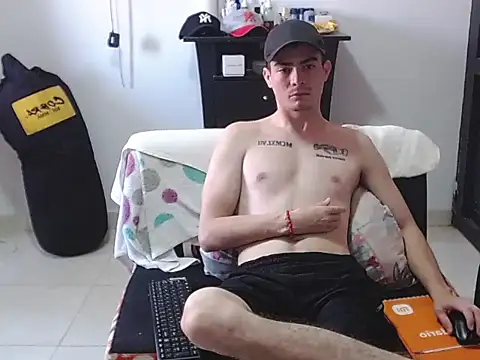 Zac_Efront élő XXX-chatje