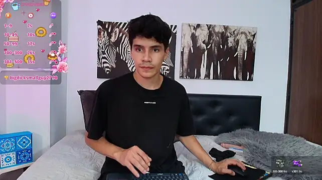 Jacob5_ Live XXX-chat