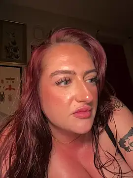 TaliaMommyMelons Chat XXX in diretta
