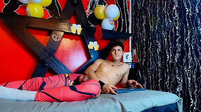 Axel_Romanov – Live XXX-chat