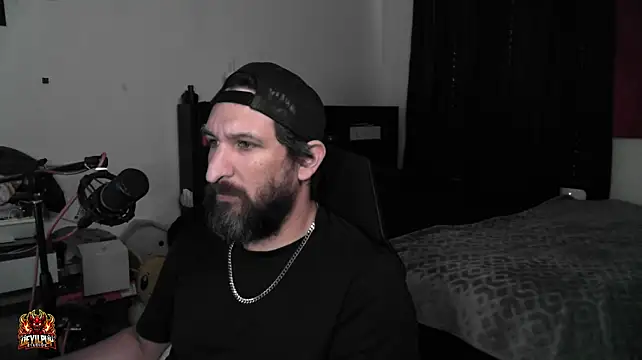 DevilPup75_n Live XXX chat