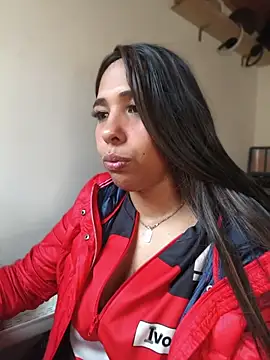 Ivon_Cn Live XXX chat