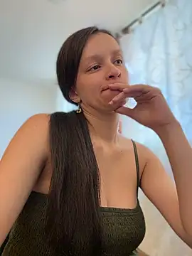 Soy_Sara7 Chat XXX in diretta