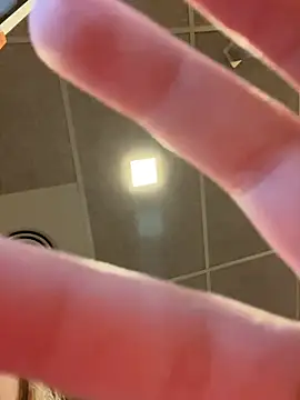 alicexbzz লাইভ XXX চ্যাট