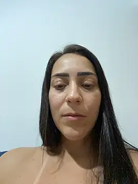 lucioliveira élő XXX-chatje