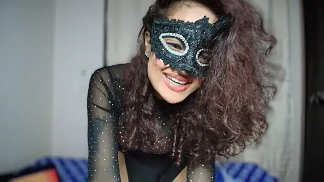 ScarletSeductiven Live XXX chat