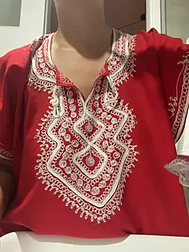 Czat XXX na żywo – Camii2244