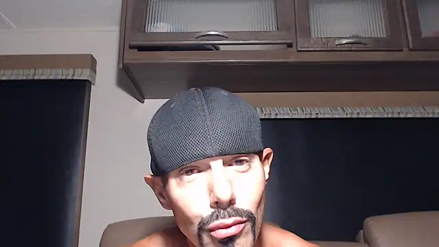 ThickD2C Chat XXX live