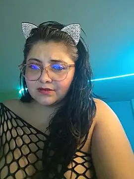 Chatroom XXX en direct de Mafe_Taylor