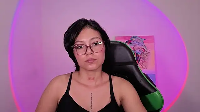 Qadeshoficial's Live XXX Chat