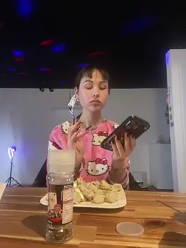 Just-Lilly's Live XXX Chat