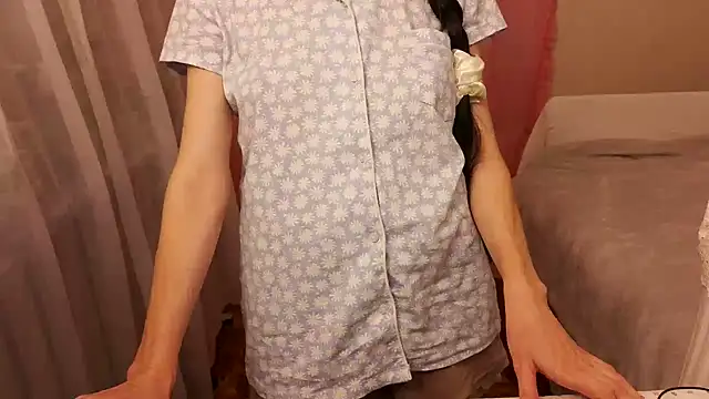 AnnaBloom's Live XXX Chat