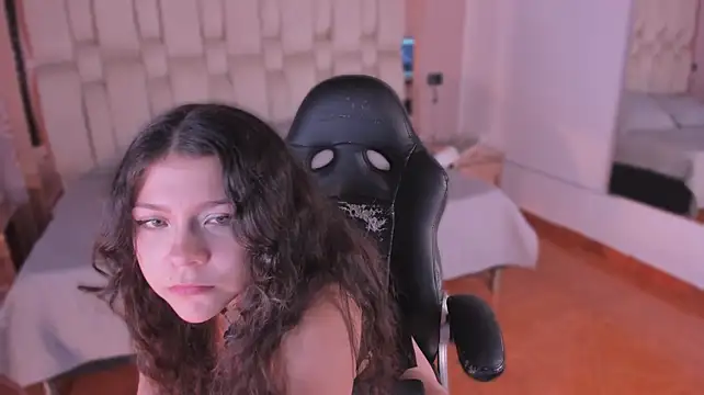 LilithBloom7's Live XXX Chat