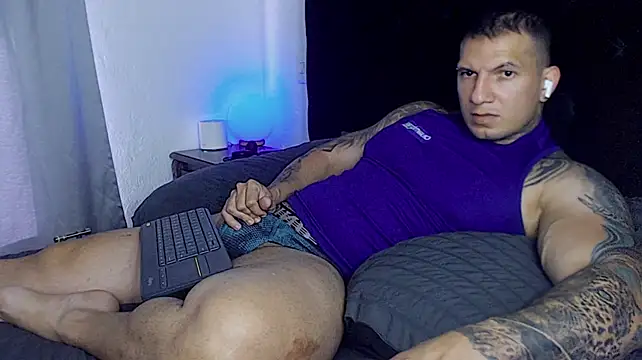 Shane_Clay Live XXX-Chat