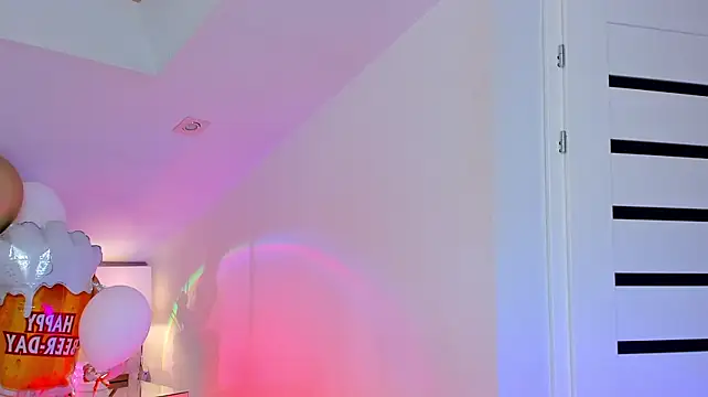 MiaMuse 라이브 XXX 채팅