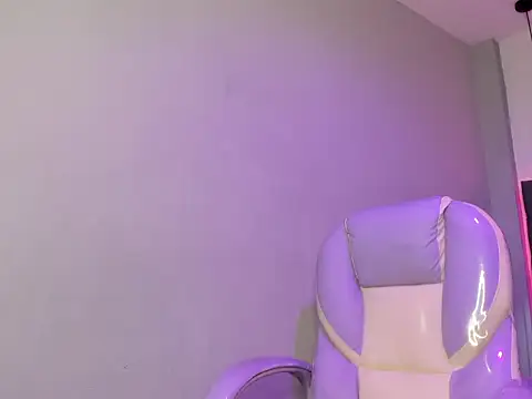 Chat +18 de DafneBlake_ ao vivo