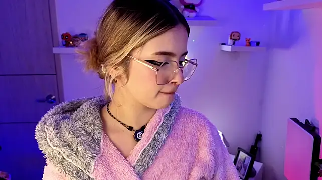 EmilyMiller_ Live XXX-chat