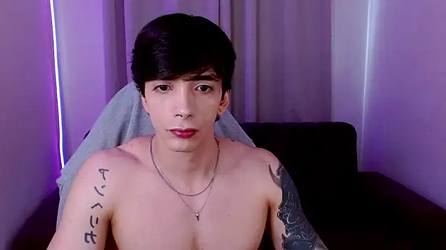 H3ll_B0I Live XXX Chat