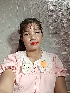 Gee_hot Adlı Modelin Canlı XXX Sohbeti