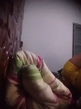 RaphinhaSanches Chat XXX in diretta
