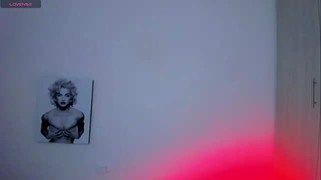Živý XXX chat Millie_bobby