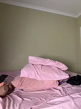 BootyAndButterflies8 Chat XXX in diretta