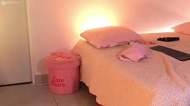 Chat XXX en directo de Melifluaa