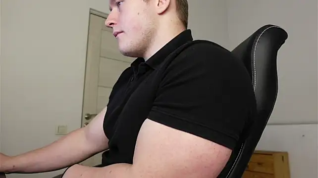 Richard_Dullas XXX чат на живо