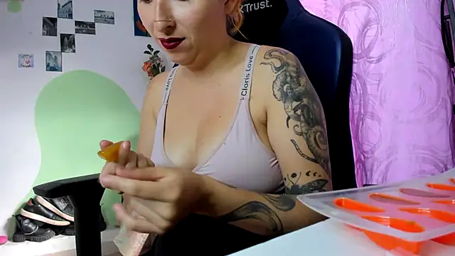 دردشة Ginger_Sweetty الجنسية المباشرة