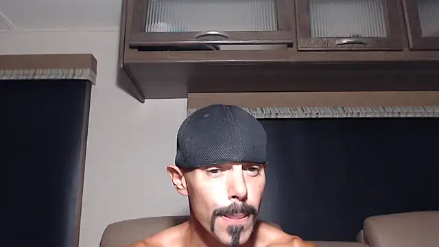 ThickD2C Chat XXX in diretta