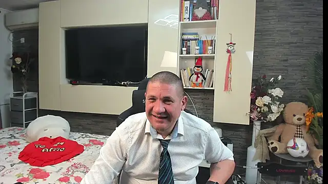 SpartacusDaddy48 Chat XXX live