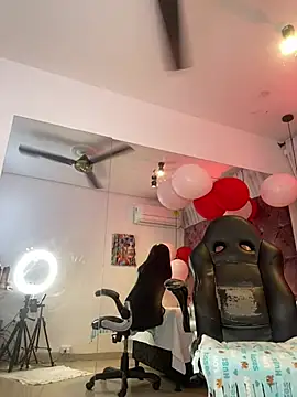 Živý XXX chat Auri__