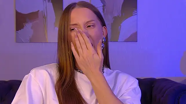 LoraVey Live XXX Chat