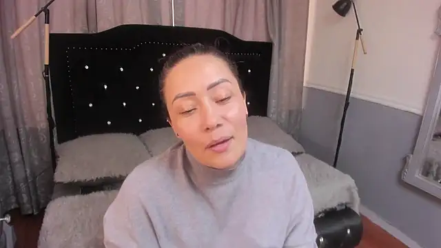 gaby_trent Chat XXX live