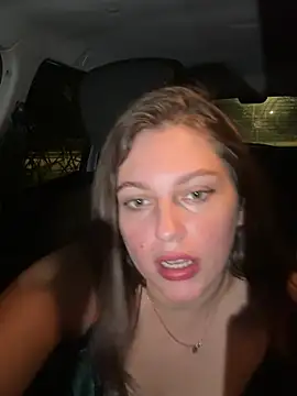 Iris_yx Adlı Modelin Canlı XXX Sohbeti
