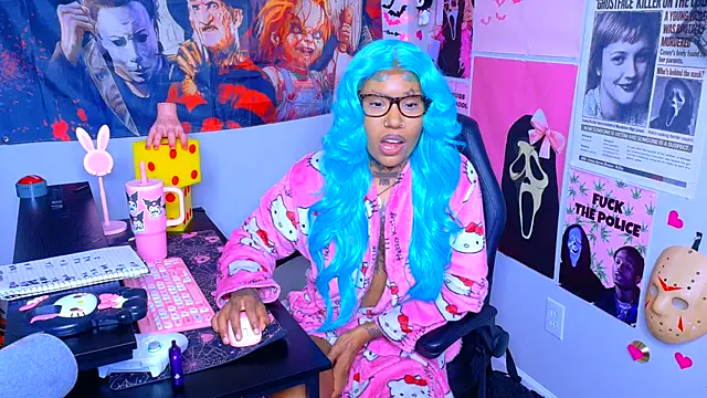 spookiebaddie Adlı Modelin Canlı XXX Sohbeti