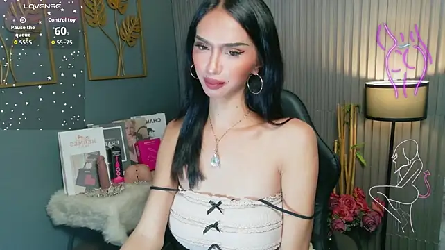 Sophia_Morphy Chat XXX in diretta