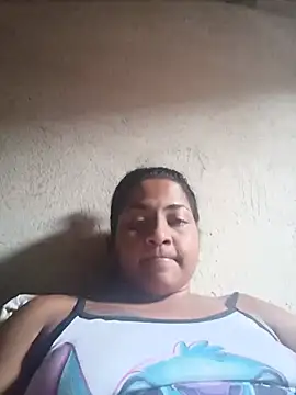Chat +18 de Giselabrunette25 ao vivo