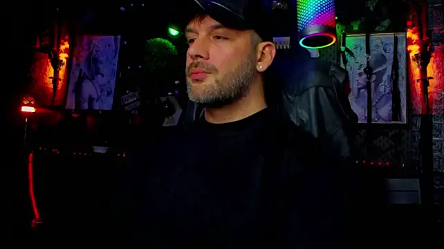 LexHardy's Live XXX Chat