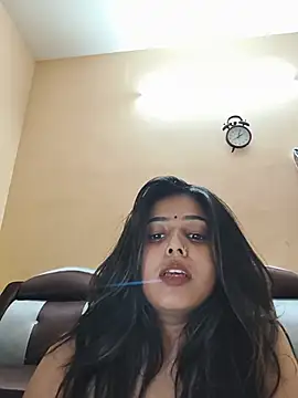 Cute-Simmi69's Live XXX Chat