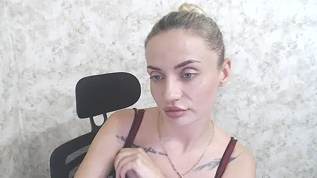 Czat XXX na żywo – MerryRose33