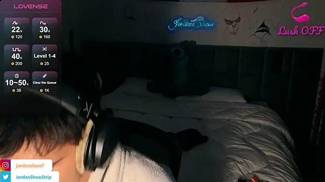 צ'אט XXX בשידור חי של JordanShow